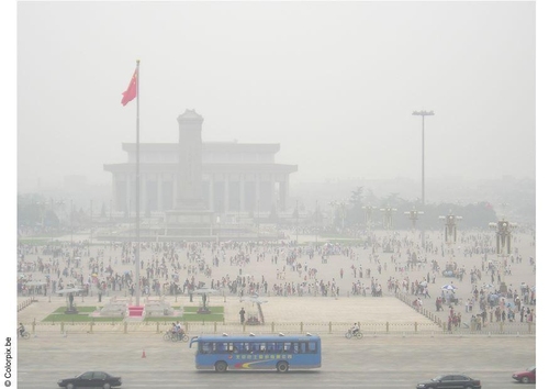 Plaza de tiananmen con polución