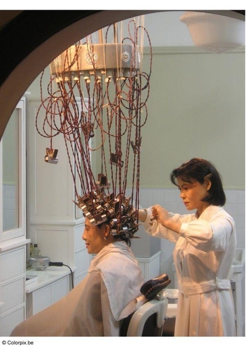 Reconstrucción de antigua peliquería