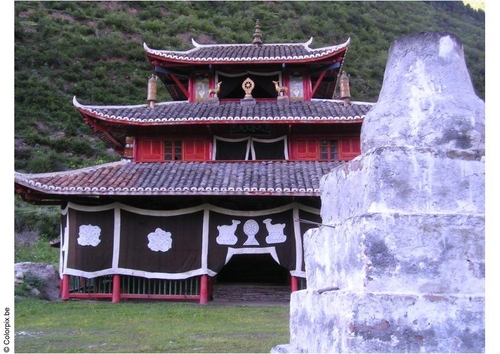 Templo en pueblo