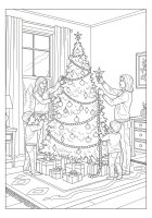 Poniendo un árbol de Navidad con la familia