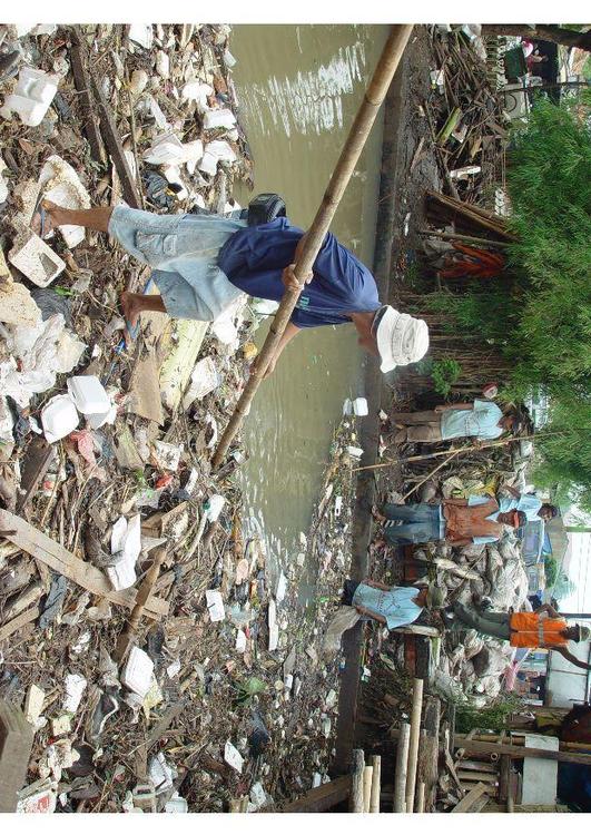 Barrio marginal en Jakarta