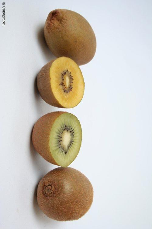 Kiwi verde y amarillo