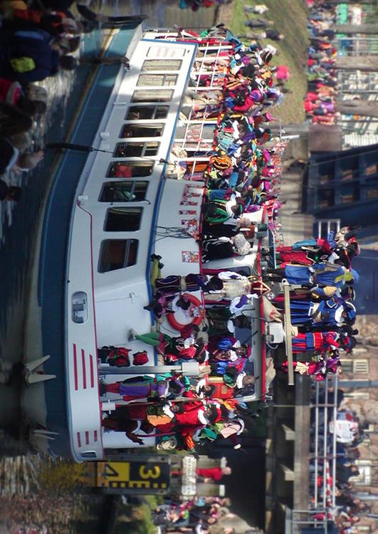 Llegada en barco de San NicolÃ¡s y Pieten