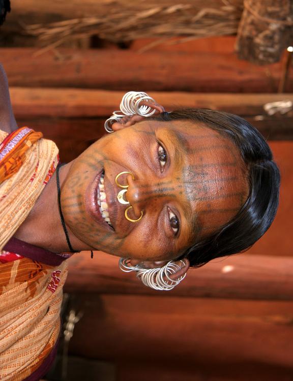 Mujer de India Kutia-kondh