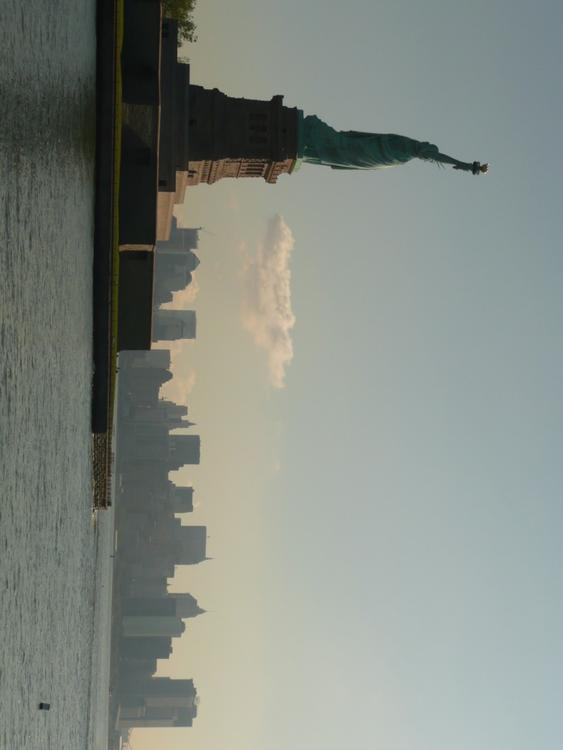 New York - Statue Of Liberty 