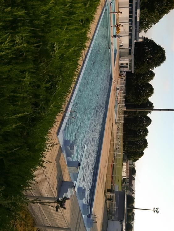 piscina al aire libre