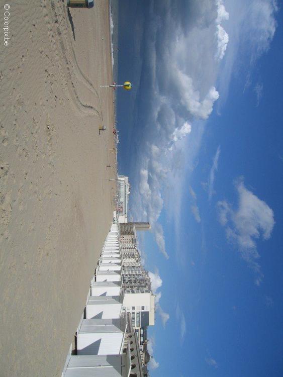 Playa con cabaÃ±as