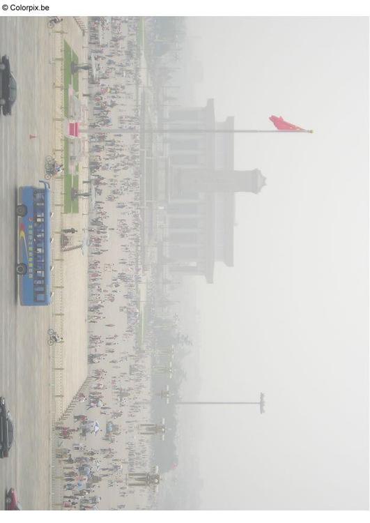 Plaza de tiananmen con poluciÃ³n