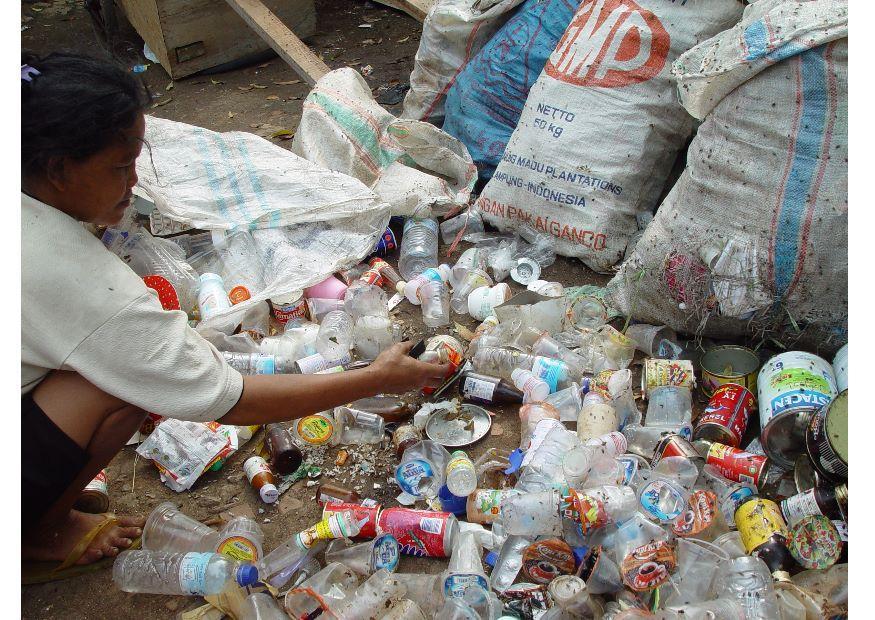 barrios marginales de jakarta Foto barrios marginales de jakarta