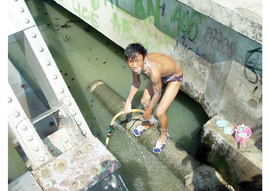 Foto barrios marginales en jakarta