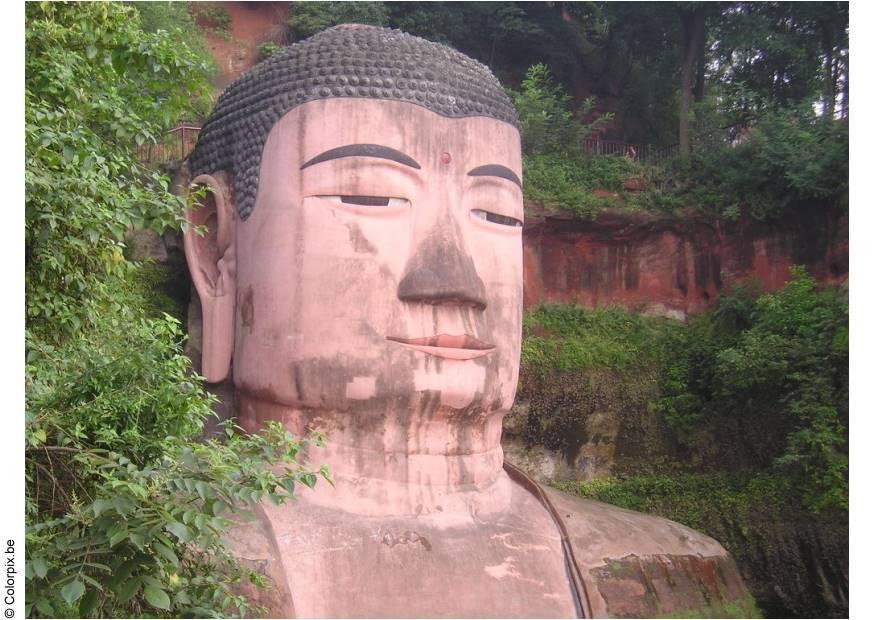 buda en leshan Foto buda en leshan