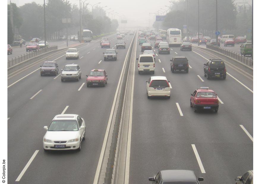 carretera con poluciA³n, pekAn Foto carretera con poluciA³n, pekAn