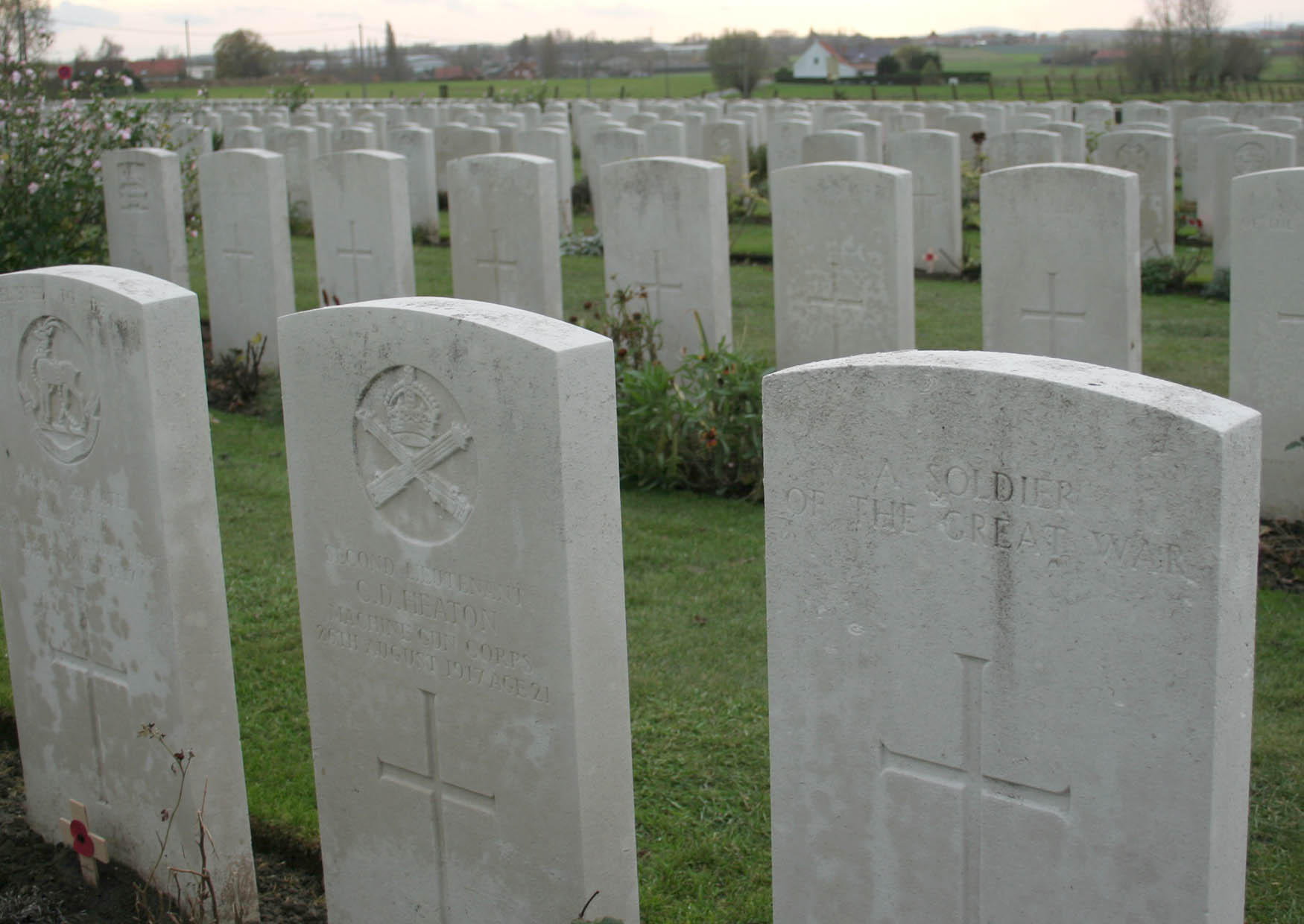 cementerio tyne cot Foto cementerio tyne cot