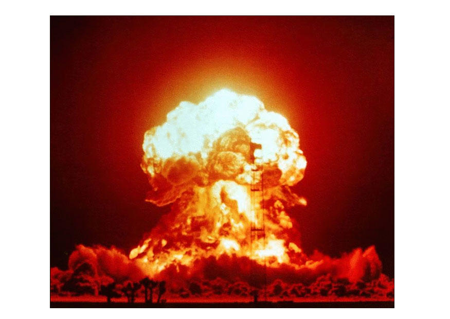 explosiA³n atA³mica Foto explosiA³n atA³mica