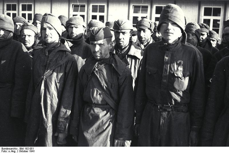 Foto campo de concentraciA³n mauthausen - soldados prisioneros rusos