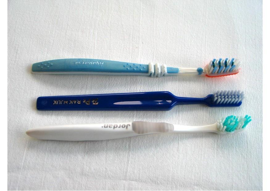 Foto cepillos de dientes