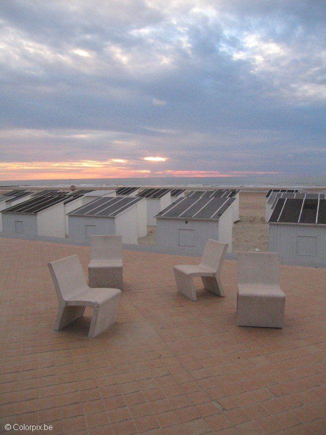 Foto dique con cabanas