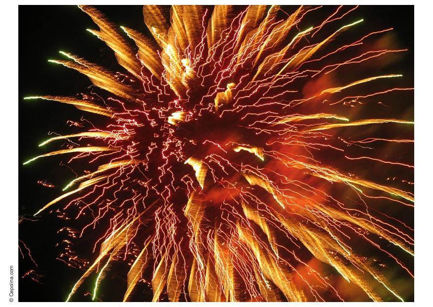 Foto fuegos artificiales