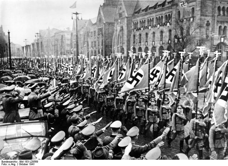 Foto marcha de nazis