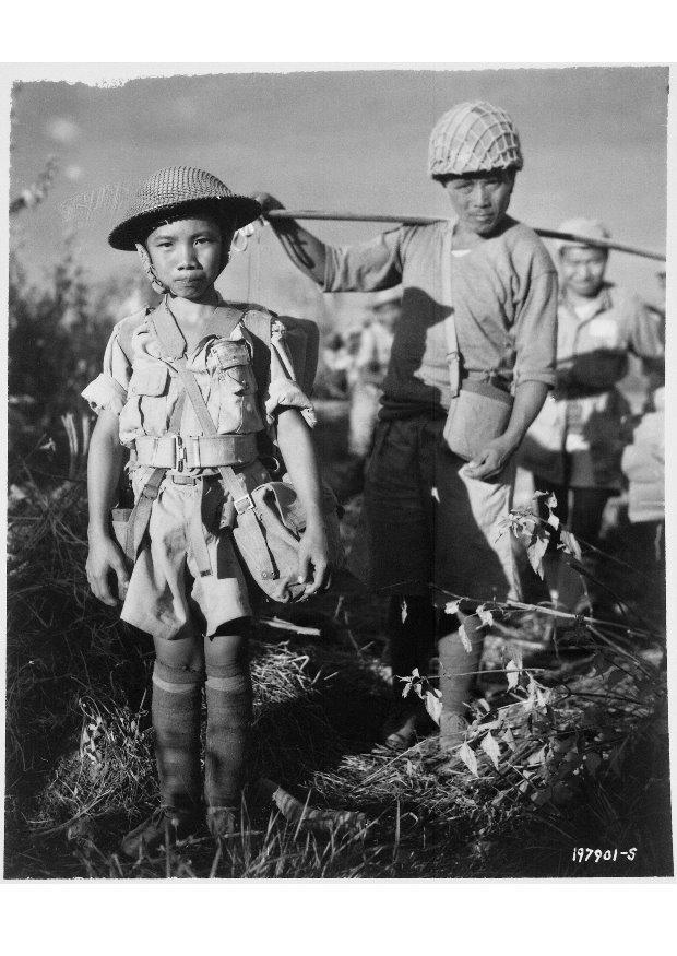 Foto nino soldado