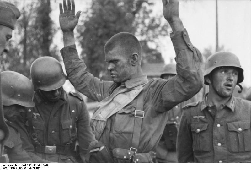 Foto rusia - soldado ruso apresado