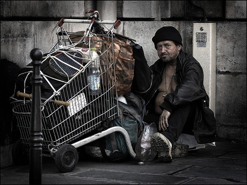 Foto sin techo en parA­s