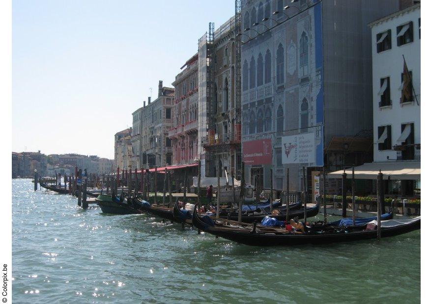 gA³ndolas en el gran canal Foto gA³ndolas en el gran canal