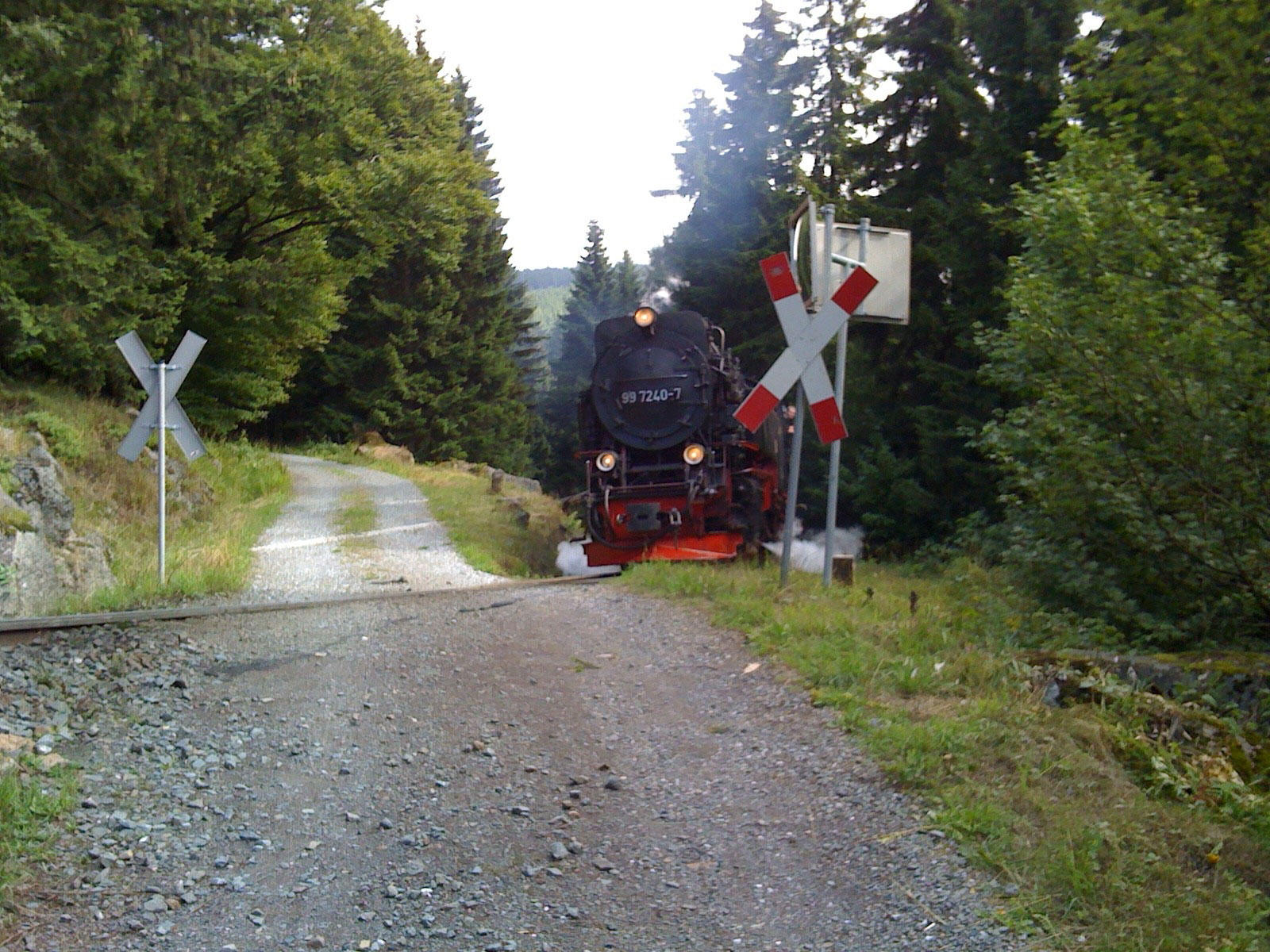 paso a nivel sin barreras Foto paso a nivel sin barreras